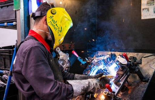 What Does A Safe Welding Lab Look Like - The Main Characteristics